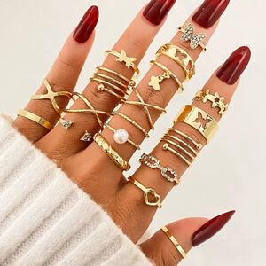 18PCS Gold Boho Ring Set Heart Bow Pearl Rhinestone Stacking Rings Women Jewelry